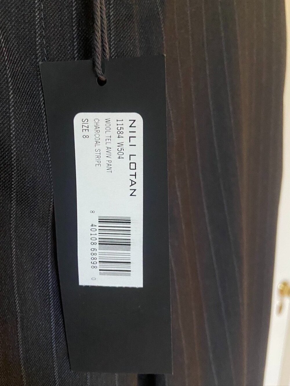 NWT Nili Lotan Tel Aviv Pant, Lightweight Wool, Charcoal Stripe, Size 8 - Picture 4 of 7